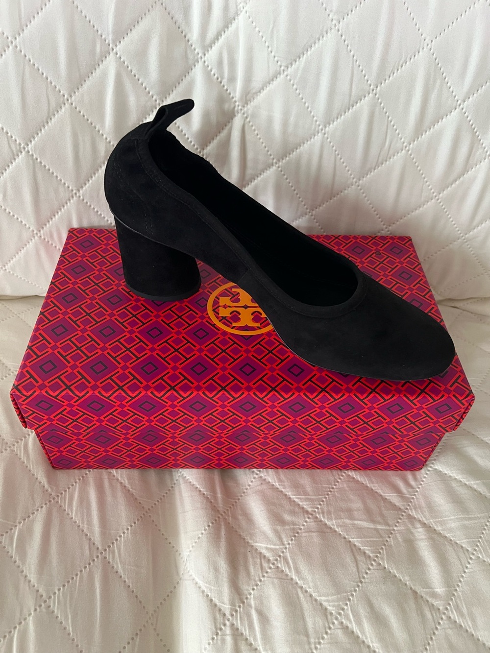 Tory Burch Black Suede Block Heel Pump. NIB